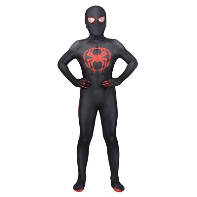 Spider Man Cosplay attraverso i costumi cosplay SpiderVerse Miles Morales SpiderMan Kid